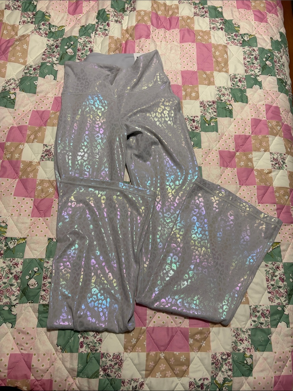 PINK Victoria's Secret Iridescent Light Lavender flare high rise Leggings